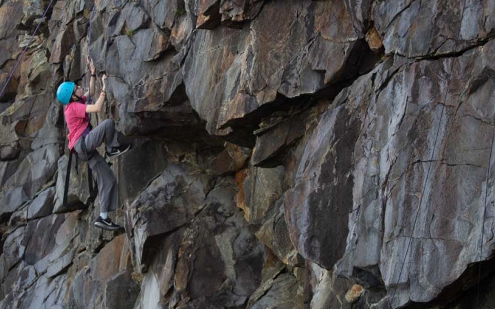 rock climbing camp for girls